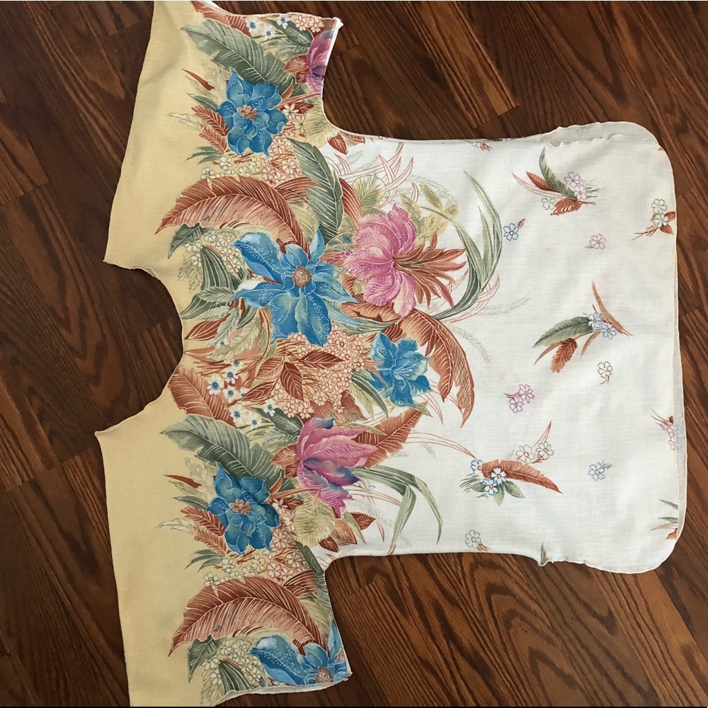 Vintage loose top